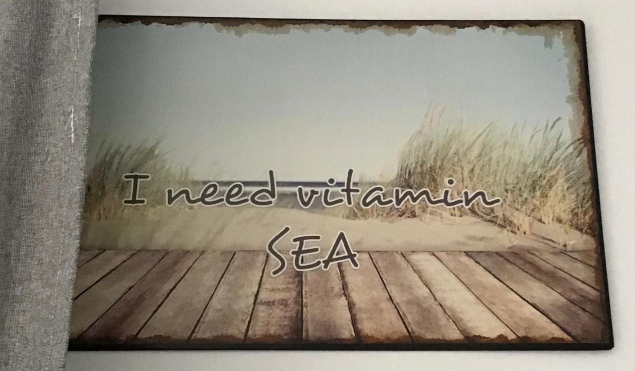 Liebevoll renovierte Ferienwohnung Lüttje Koje Dornum Buitenkant foto