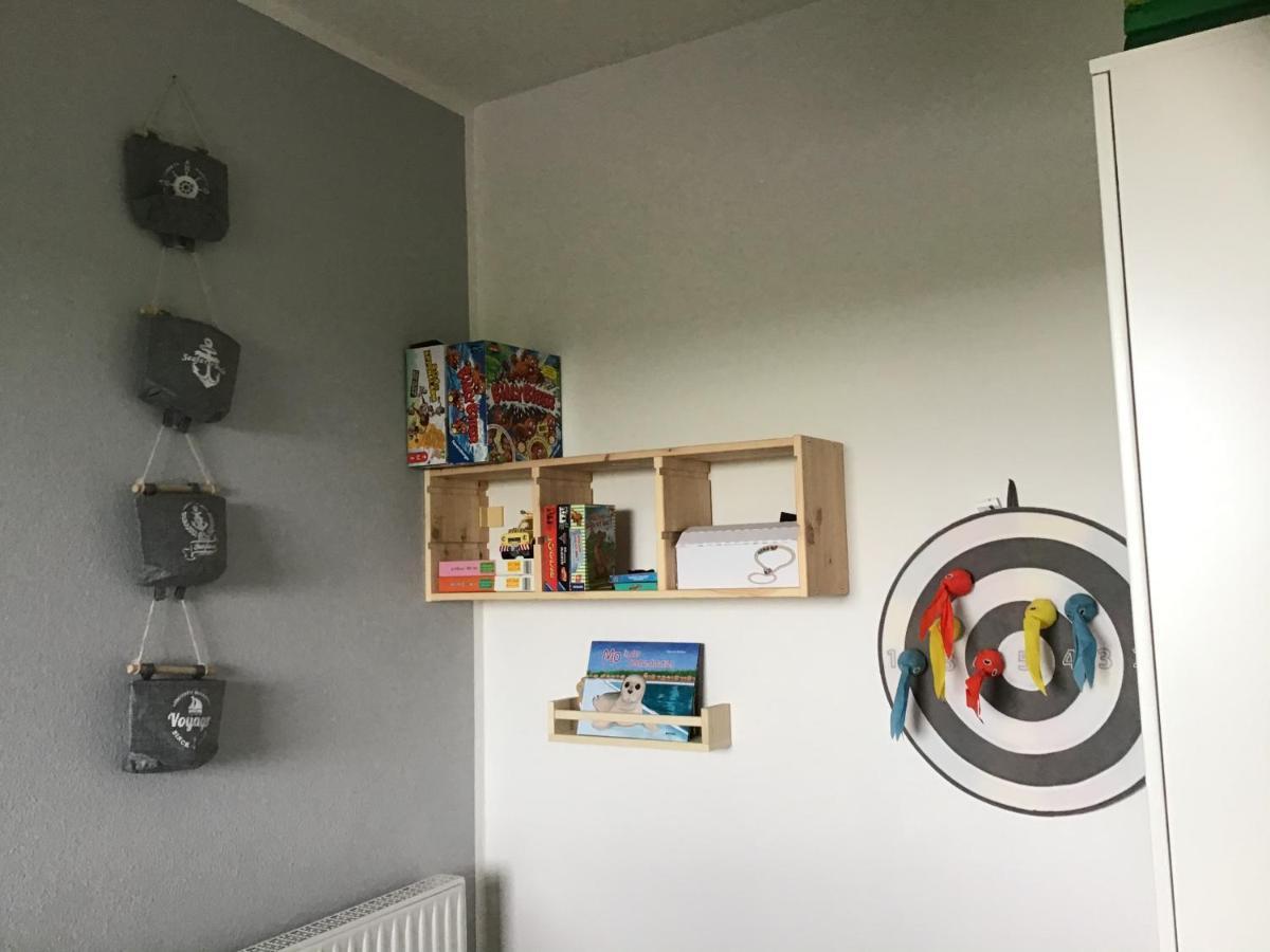 Liebevoll renovierte Ferienwohnung Lüttje Koje Dornum Buitenkant foto